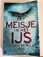Robert Bryndza - Het meisje in het ijs, Boeken, Robert Bryndza, Ophalen of Verzenden, Zo goed als nieuw, Nederland