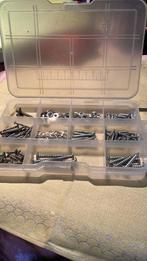 Schroefjes, Verzenden, Zo goed als nieuw