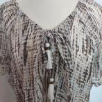 Leuke glanzende blouse 52 viscose, Ophalen of Verzenden, Zo goed als nieuw, Maat 46/48 (XL) of groter, Beige