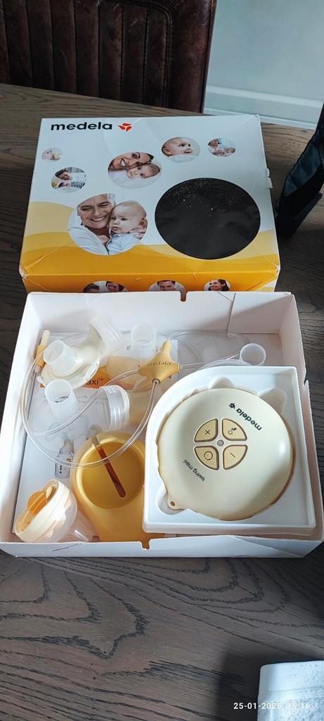 Medela Elektrische Borstkolf + Rugzak met Koelelementen, Kinderen en Baby's, Babyvoeding en Toebehoren, Gebruikt, Borstkolf, Ophalen of Verzenden