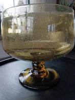Decoratieve unieke glazen schaal. Vintage., Ophalen, Zo goed als nieuw, Rond, Glas