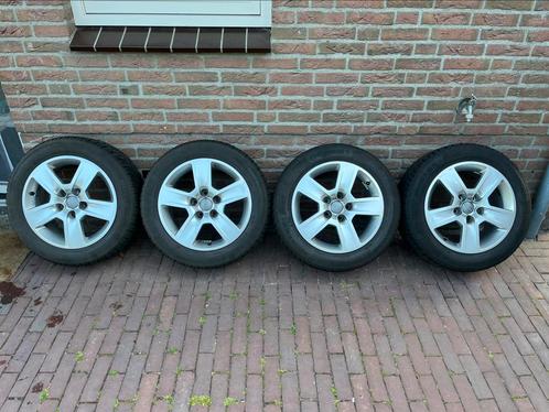 Originele Audi A3 8P 8V A4 B6 TT 16” velgen met winterbanden, Auto-onderdelen, Banden en Velgen, Banden en Velgen, Winterbanden