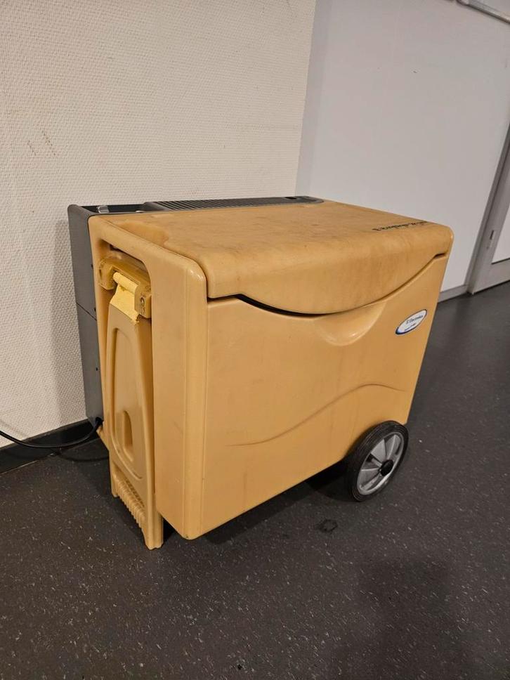 Reiskoelkast 220V/12V/Gas - Zeldza Electrolux, Caravans en Kamperen, Koelboxen, Gebruikt, Koelbox, Elektrisch, Ophalen of Verzenden