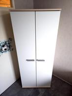 Mooi witte kast (BUREAU BIJ BEGREPEN), Huis en Inrichting, Ophalen, Overige materialen, Stockholm style, Met hangruimte