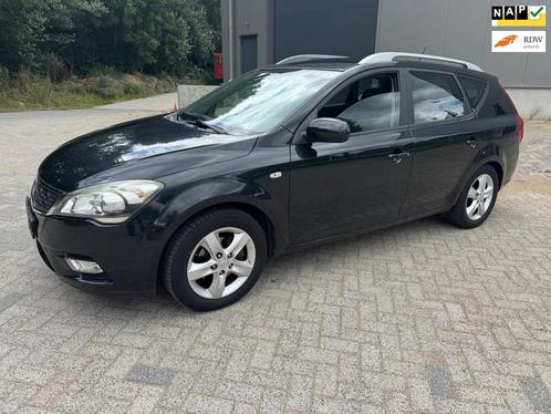 Kia Cee'd 1.4 CVVT X-ecutive Navi Airco, Auto's, Kia, Bedrijf, Te koop, (Pro) Cee d, ABS, Airbags, Airconditioning, Alarm, Boordcomputer