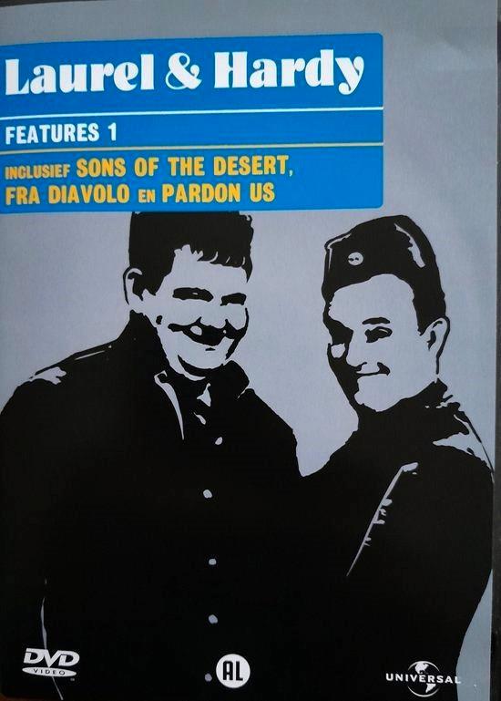 8 DVD-set Laurel & Hardy - Features 1-4, Cd's en Dvd's, Dvd's | Komedie, Zo goed als nieuw, Actiekomedie, Alle leeftijden, Ophalen of Verzenden