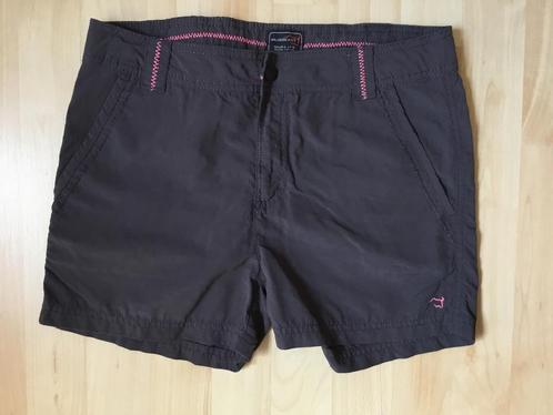 Wildebeast outdoor short antraciet met roze stiksels, Kinderen en Baby's, Kinderkleding | Maat 164, Gebruikt, Meisje, Broek, Ophalen of Verzenden