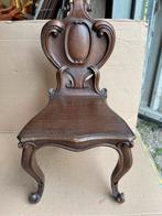 Antieke houten stoel, Ophalen