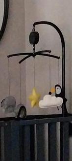 Baby Mobiel met leuke figuren, Kinderen en Baby's, Speelgoed | Babyspeelgoed, Ophalen of Verzenden, Zo goed als nieuw, Mobiel