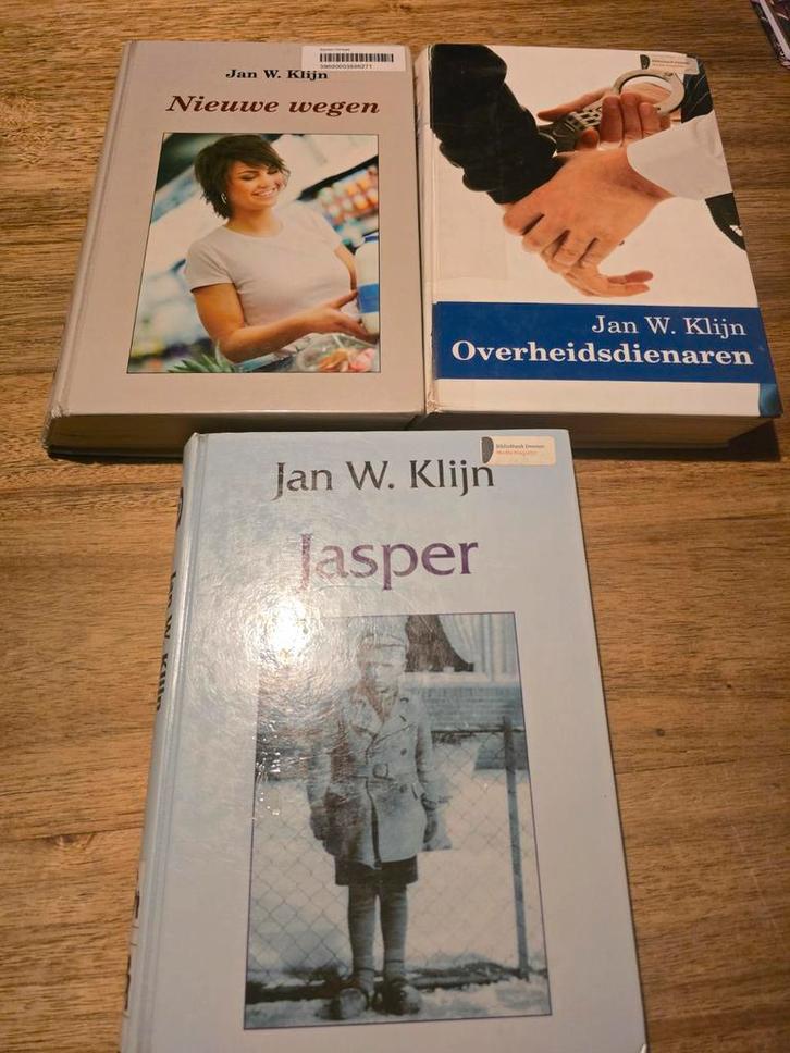 Drie boeken van Jan W. Klijn groot letter boek, Boeken, Overige Boeken, Gelezen, Ophalen of Verzenden