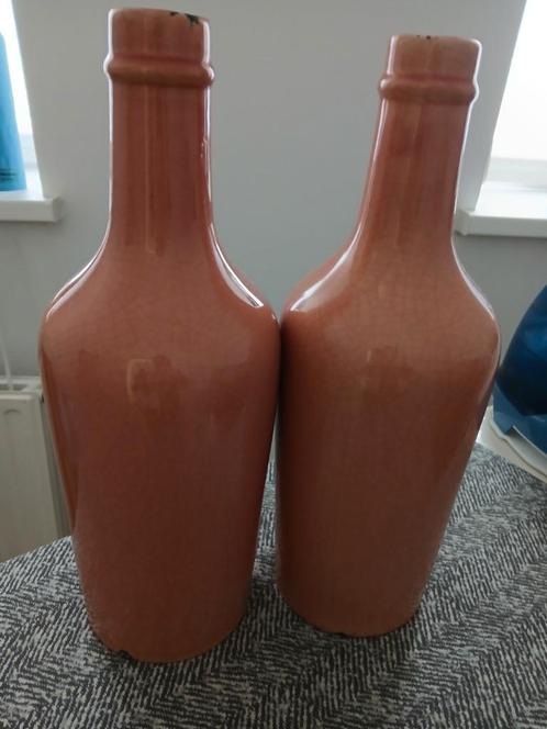 2 Zalmkleurige siervazen, Huis en Inrichting, Woonaccessoires | Vazen, Zo goed als nieuw, Overige kleuren, Minder dan 50 cm, Overige materialen