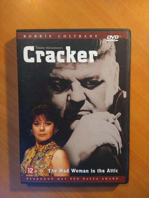 DVD Cracker - The Mad Woman in the Attic, Cd's en Dvd's, Dvd's | Thrillers en Misdaad, Zo goed als nieuw, Detective en Krimi, Vanaf 12 jaar