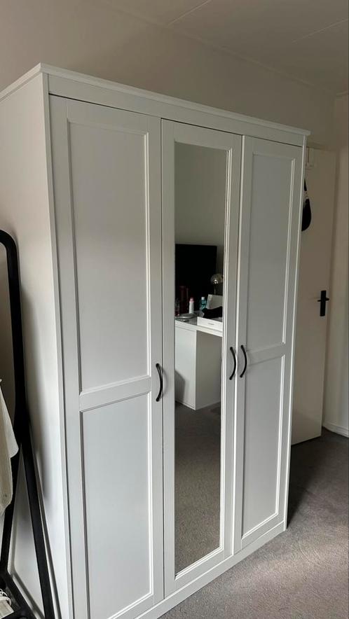 IKEA Songesand kledingkast!, Huis en Inrichting, Kasten | Kledingkasten, Zo goed als nieuw, 150 tot 200 cm, 100 tot 150 cm, 50 tot 75 cm