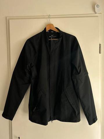 NIKE HYPERSHIELD golf jack jas waterdicht en winddicht M beschikbaar voor biedingen