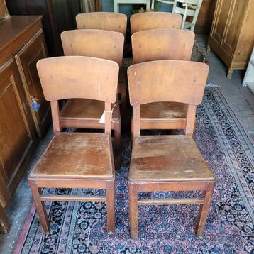 Brocante vintage oude houten stoel eettafelstoel nog 4 stuks