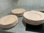 10 Borden Pastel Rose - St. Amand, Ophalen, Gebruikt, Bord(en), Effen