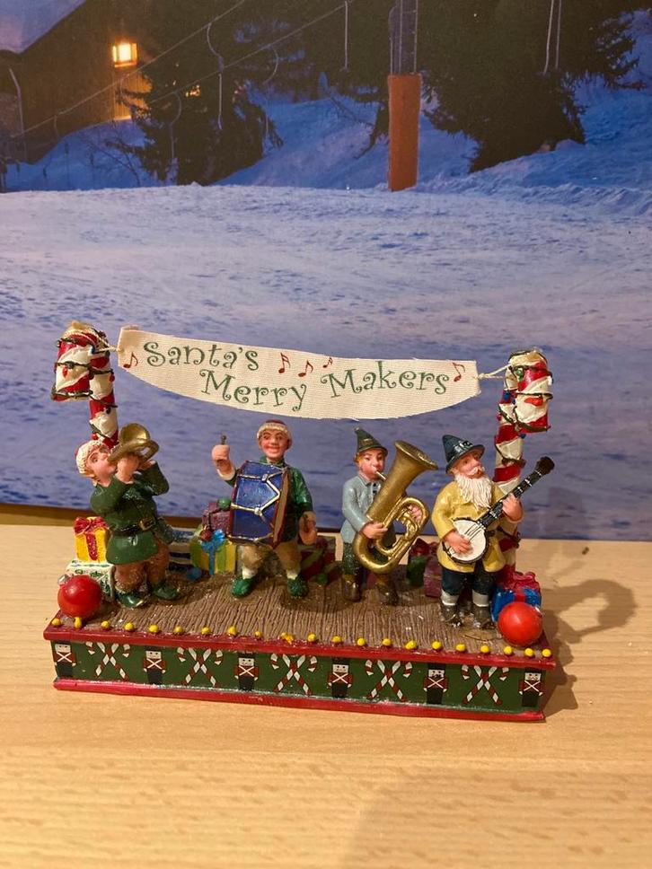 Lemax Santa,s Merry Makers gereserveerd voor Anne, Diversen, Kerst, Zo goed als nieuw, Ophalen of Verzenden