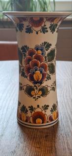 Mooie handgeschilderde polychroom vaas., Antiek en Kunst, Ophalen of Verzenden