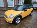 Mini Clubman 1.6 16V Cooper 2008 inruil mogelijk Nieuwe APK, Auto's, Mini, Voorwielaandrijving, Stof, Start-stop-systeem, 4 stoelen