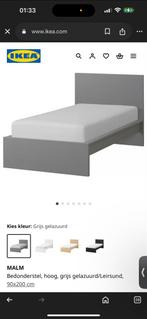 Nieuw IKEA MALM Bed 90x200 - Grijs Gelazuurd - Nieuwstaat, Huis en Inrichting, 90 cm, Eenpersoons, Nieuw, Ophalen of Verzenden