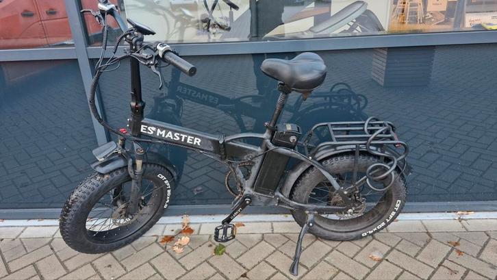 Esmaster fatbike te koop!! Bieden vanaf €325!!!😱, Fietsen en Brommers, Elektrische fietsen, Gebruikt, Overige merken, Ophalen of Verzenden