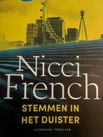 Nicci French - Stemmen in het duister, Nicci French, Ophalen of Verzenden, Zo goed als nieuw, Nederland