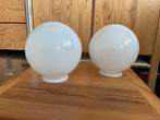 2 oude lampbollen, Ophalen