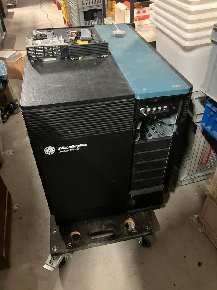 Sgi  challenge l0000 series (iris), Computers en Software, Vintage Computers, Ophalen