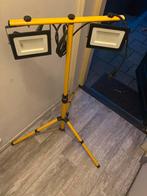 Dubbele bouwlamp met statief, Ophalen, Met statief, Zo goed als nieuw, Lamp met armatuur