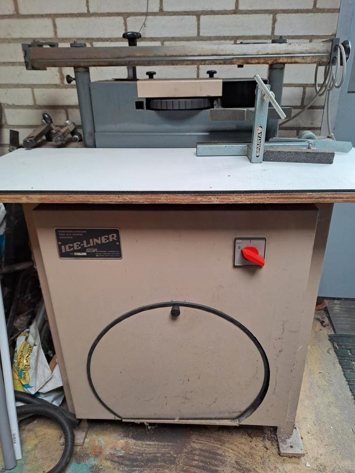 Iceliner Schaatsenslijpmachine - Professioneel, Doe-het-zelf en Verbouw, Gereedschap | Freesmachines, Gebruikt, Elektrisch, Overige soorten