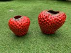2 prachtige Des Pots  aardbei vaasjes, Huis en Inrichting, Woonaccessoires | Vazen, Aardewerk of Porselein, Ophalen of Verzenden