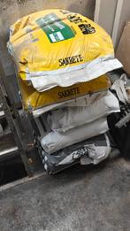 Egalisatie mortel verschillende typen., Ophalen