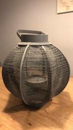 Windlicht grijs riet, Huis en Inrichting, Ophalen, 25 tot 50 cm, Zo goed als nieuw, Grijs