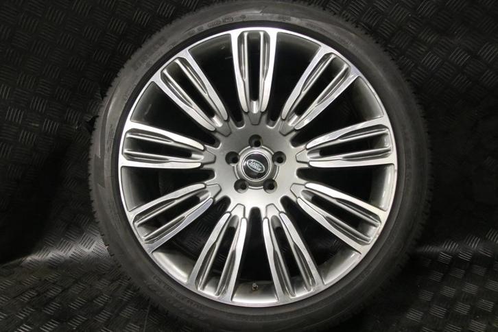 Range Rover velgenset + Pirelli Scorpion banden 265/40 R22, Auto-onderdelen, Banden en Velgen, Velg(en), Zomerbanden, 17 inch