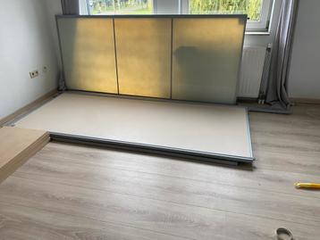 Schuifdeuren inbouwkast beschikbaar voor biedingen