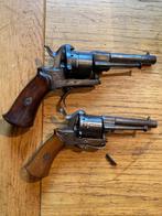 Set fraaie Penvuur Revolvers voor Restauratie 7 en 9 mm, Antiek en Kunst, Ophalen of Verzenden