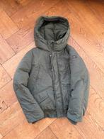 Tommy Hilfiger Jongens Winterjas Maat 140, Ophalen