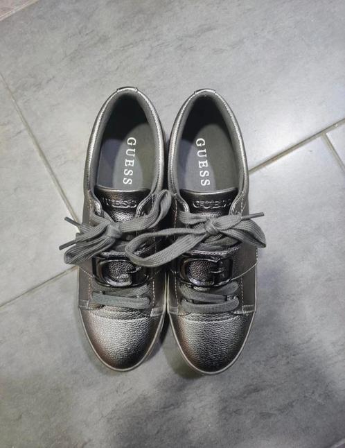 Nieuwe Guess Sneakers Dames Maat 39, Kleding | Dames, Schoenen, Nieuw, Sneakers of Gympen, Grijs, Ophalen of Verzenden