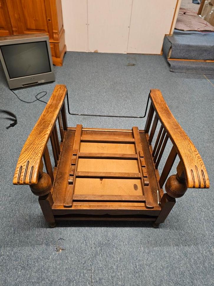 Oude Rookstoel met Karakter, Antiek en Kunst, Antiek | Meubels | Stoelen en Banken, Ophalen