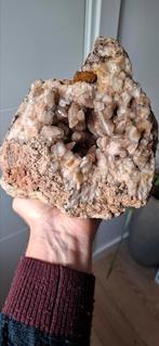 Dogtooth calciet geode Duitsland, Verzamelen, Ophalen of Verzenden, Mineraal