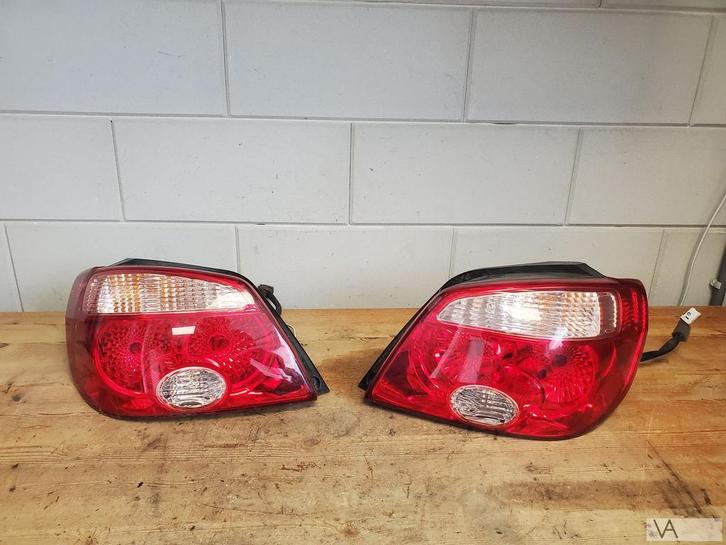 Mitsubishi Outlander 2002 - 2006 achterlicht links rechts, Auto-onderdelen, Verlichting, Mitsubishi, Gebruikt, Ophalen of Verzenden