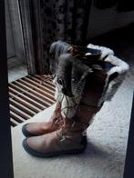 DAMES LAARZEN NIEUW CAMEL KLEUR MET BONT MAAT 36, Kleding | Dames, Schoenen, Ophalen of Verzenden, Nieuw, Bruin, Hoge laarzen