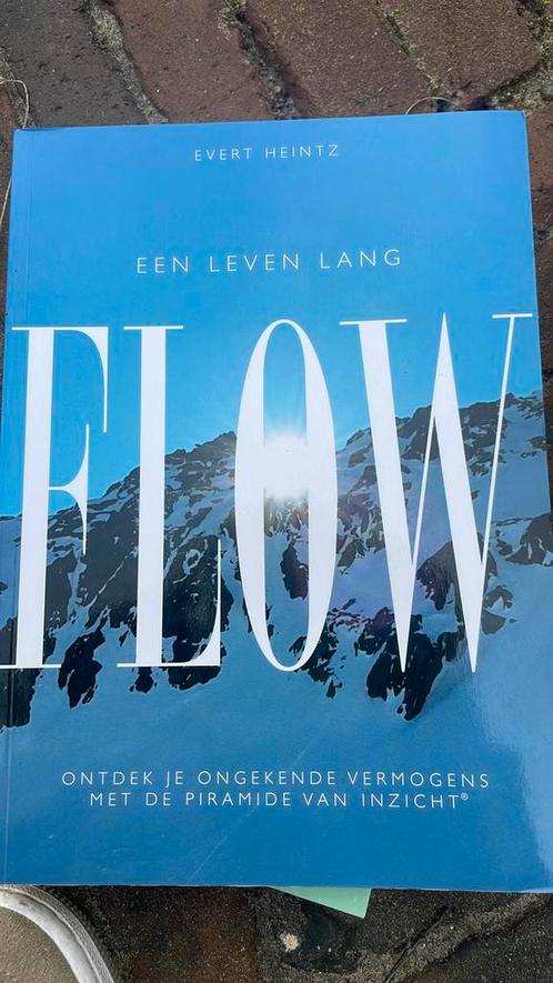 Een leven lang Flow, Boeken, Esoterie en Spiritualiteit, Zo goed als nieuw, Ophalen of Verzenden