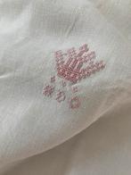 Antiek linnen laken uit kabinet Achterhoek geborduurd monogr, Antiek en Kunst, Curiosa en Brocante, Ophalen of Verzenden