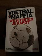 Voetbal & Maffia - Tom Knipping & Iwan van Duren, Boeken, Ophalen of Verzenden, Zo goed als nieuw, Balsport