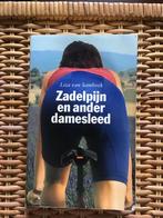 Zadelpijn en ander damesleed - Liza van Sambeek, Ophalen of Verzenden, Gelezen, Nederland