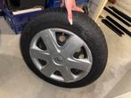 4 Toyota Aygo Winterbanden met Velg, Auto-onderdelen, Banden en Velgen, 14 inch, Gebruikt, 155 mm, Banden en Velgen