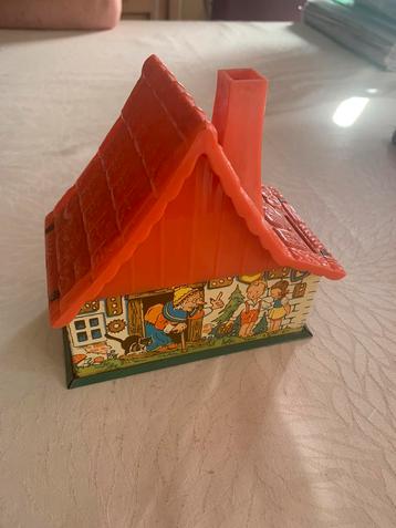 Vintage Blikken Spaarpot jaren 1950 beschikbaar voor biedingen