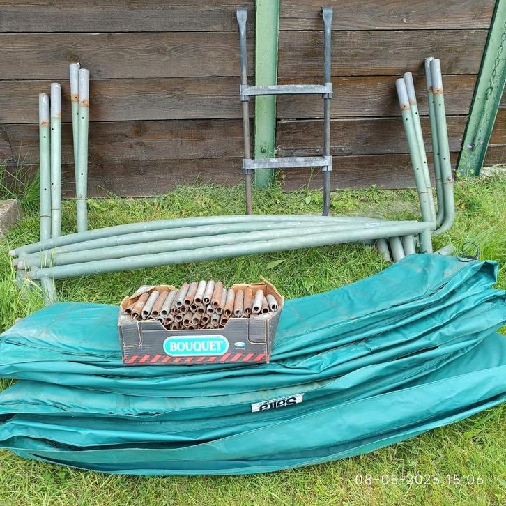 Trampoline 4.27 cm doorsnede met toebehoren, Kinderen en Baby's, Speelgoed | Buiten | Trampolines, Gebruikt, Ophalen