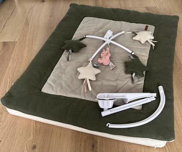 Boxkleed (75x95), boxmatras, muziekmobiel  beschikbaar voor biedingen